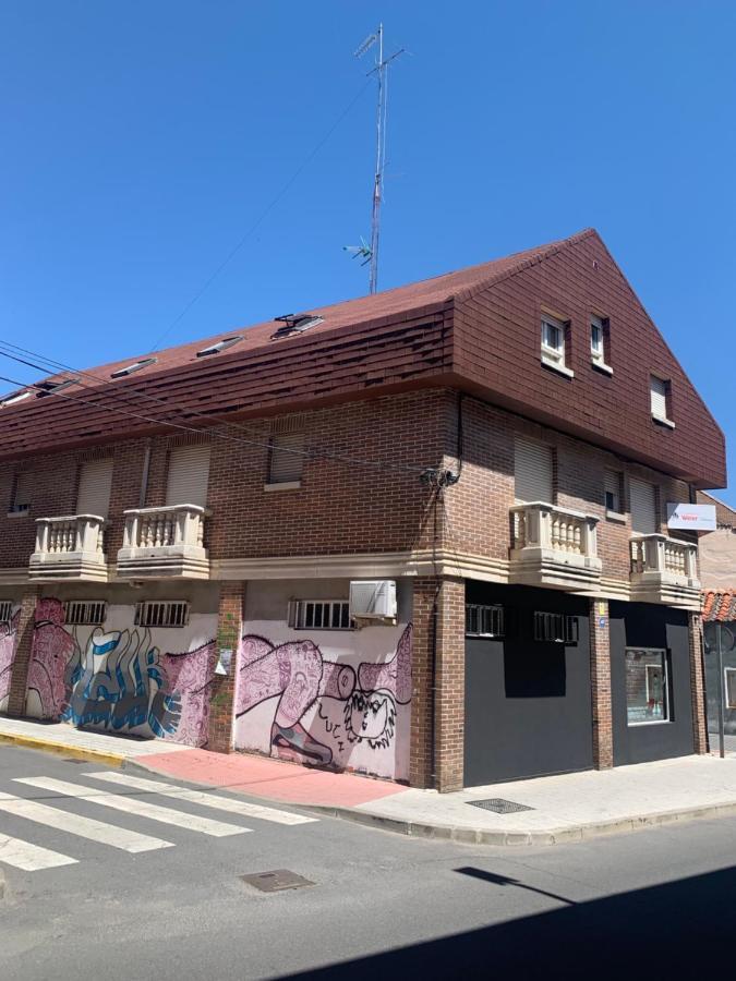 Alojamiento Weier Hotel Valladolid Exterior foto